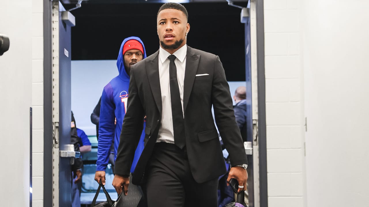 📸 Gameday Fits: Giants arrive in Dallas