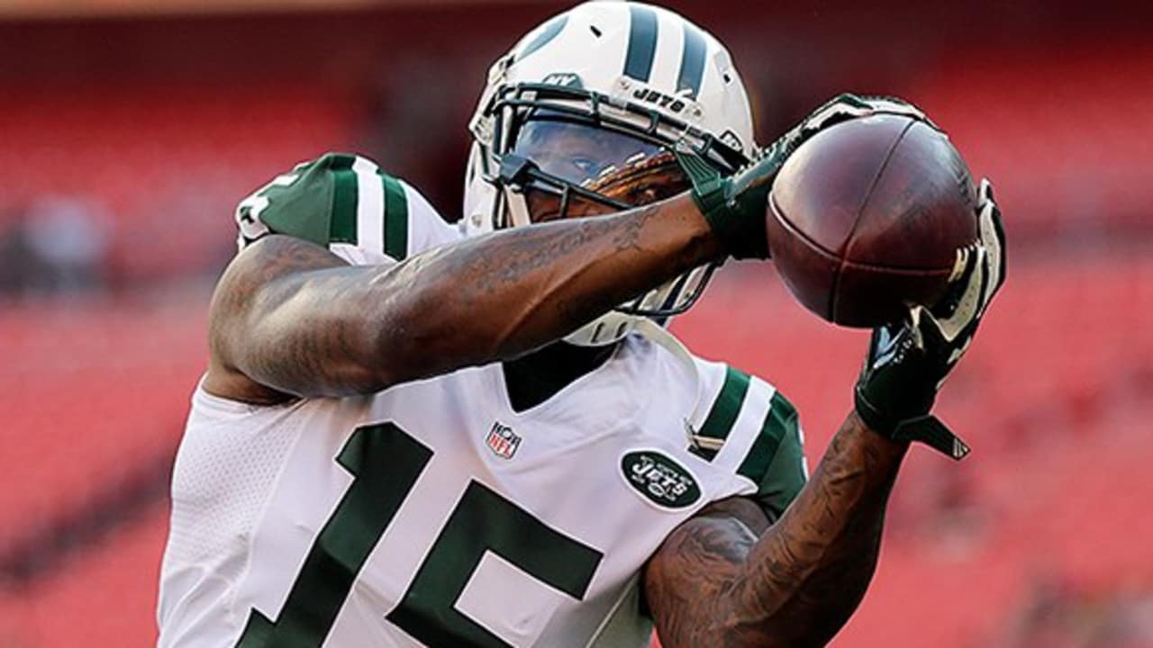 Brandon Marshall signed with Giants to 'finish my career as a winner'