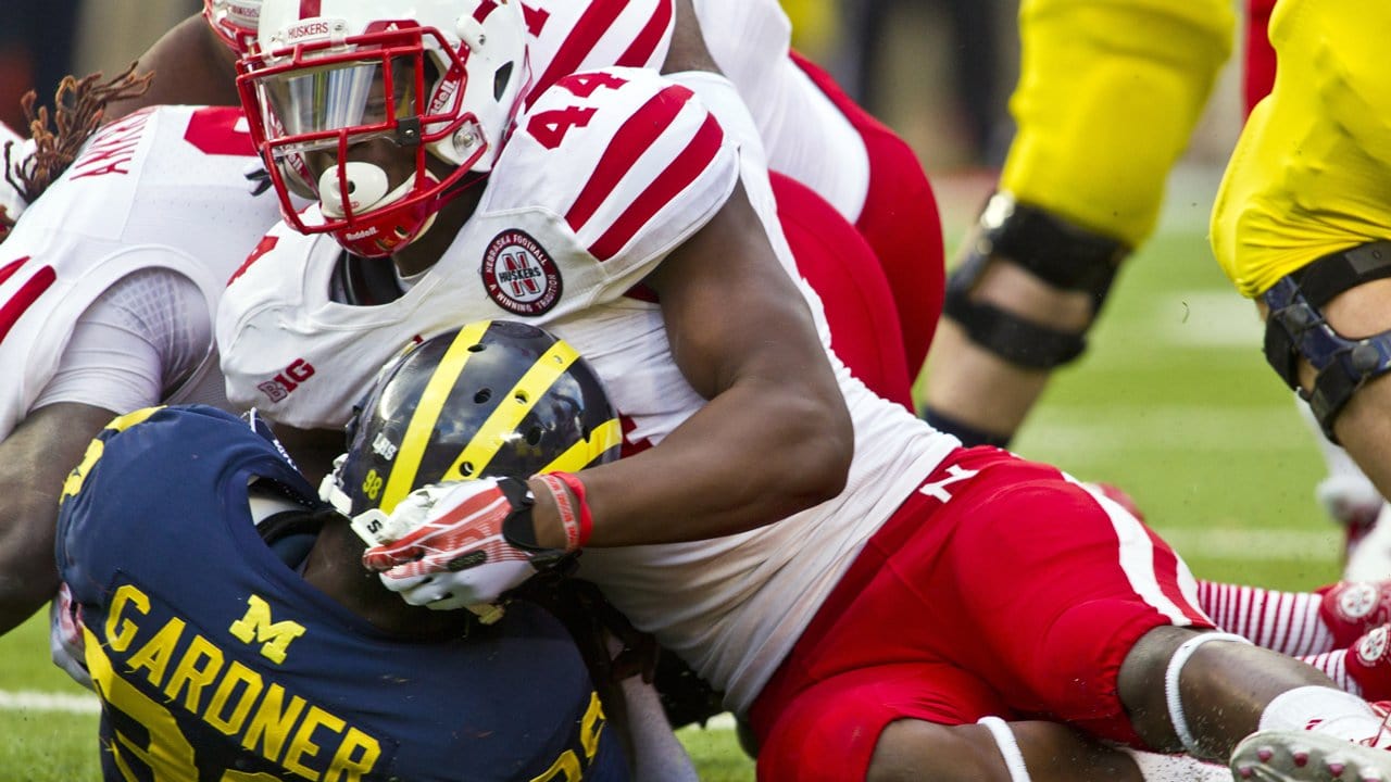 Nebraska star Randy Gregory is bulking up this season