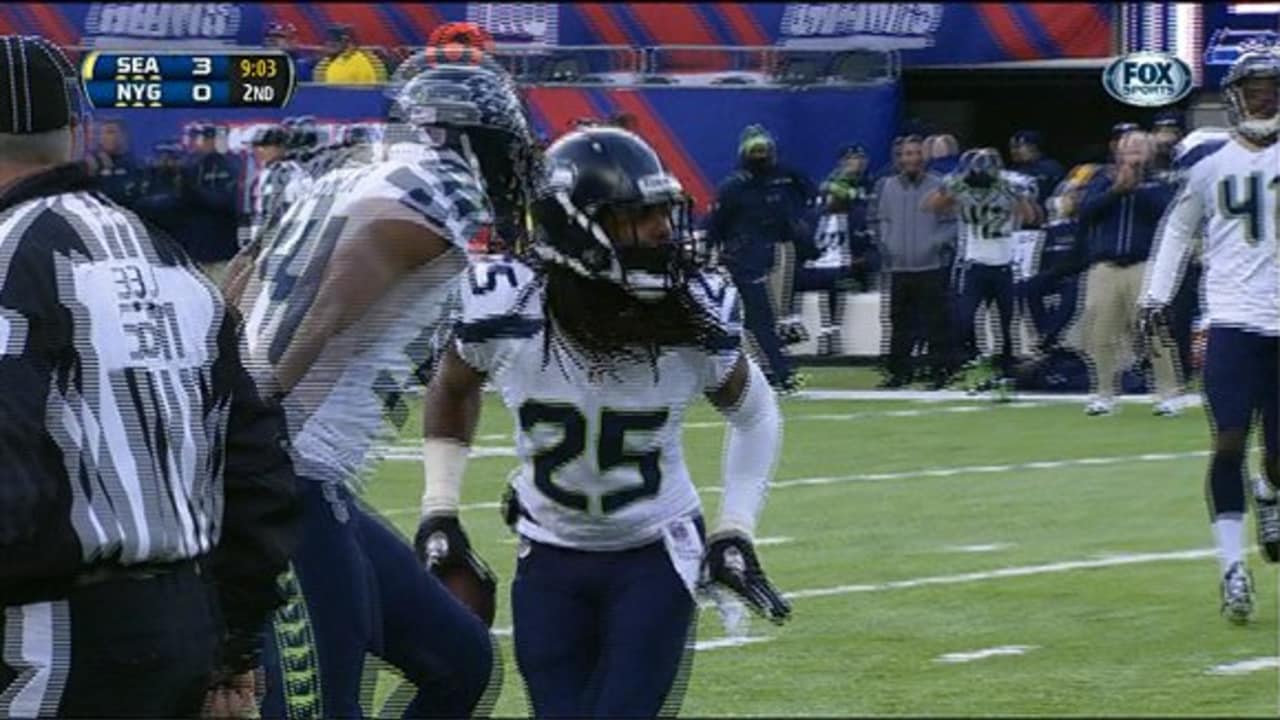 Seattle Seahawks cornerback Richard Sherman (25) intercepts the