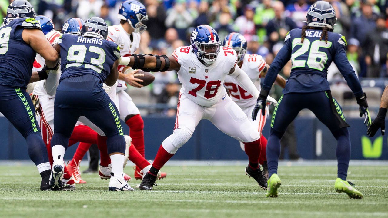 New York Giants Inactive/Lineup Report - Sports Illustrated New York Giants  News, Analysis and More