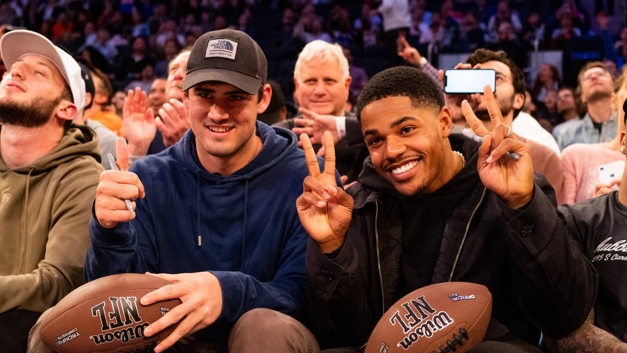 Photos: Daniel Jones and Sterling Shepard take in Knicks game