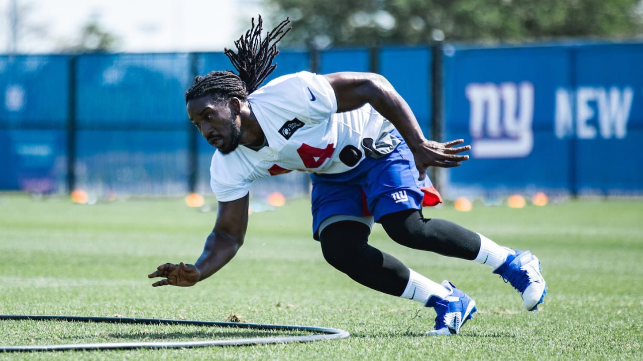 Markus Golden re-signs with the Giants after receiving the unrestricted  free agent tender earlier this offseason