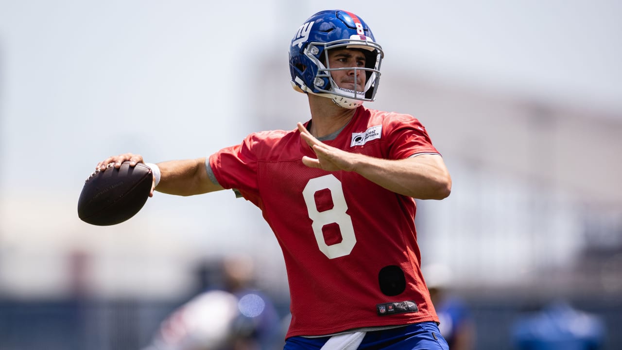 Photo of the Month: Giants Quarterback Daniel Jones Joins a