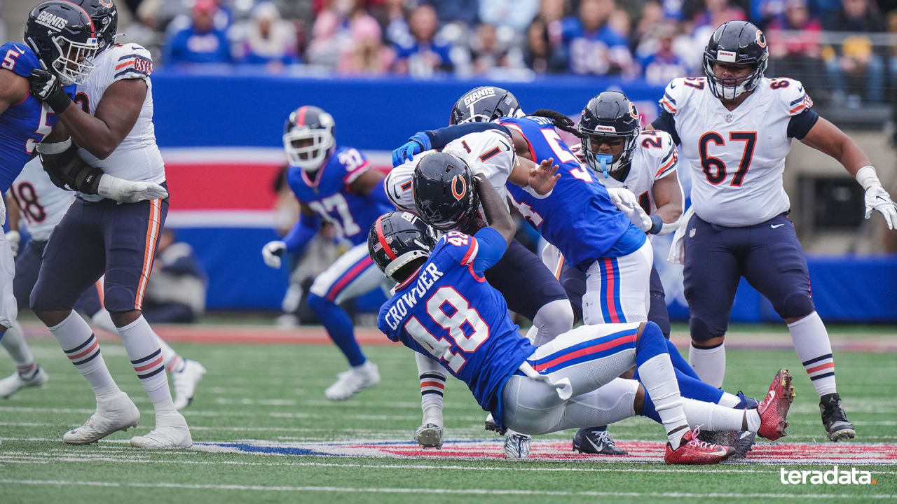 Bills use ground game to clinch AFC East in dominant win over Bears