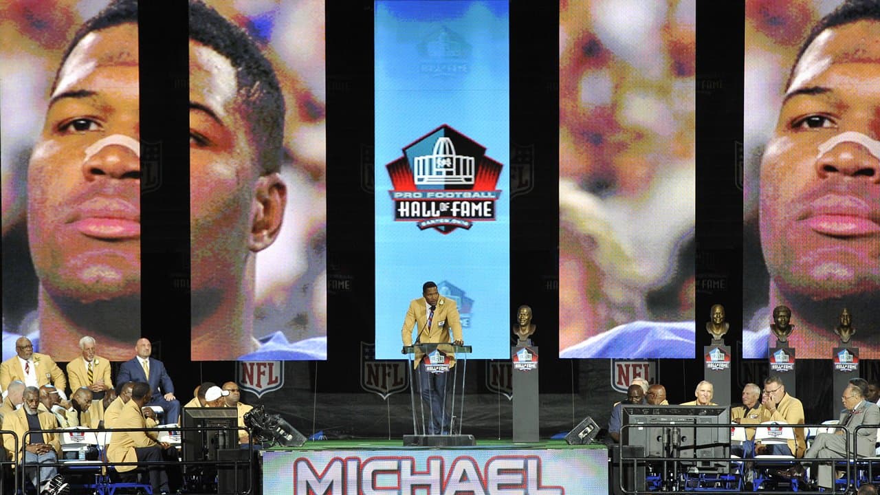 Strahan expects emotions to flow at HOF induction