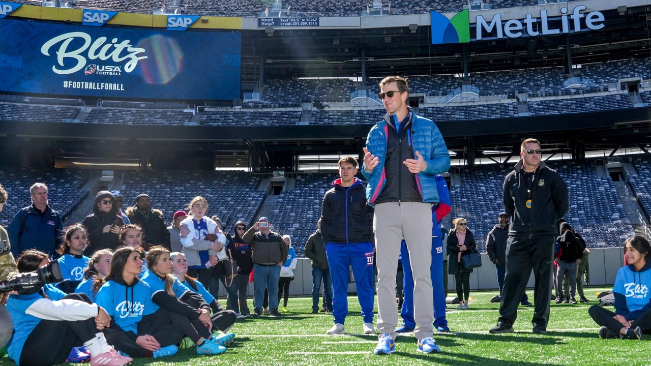 MetLife Stadium - Big Blue back in the building 