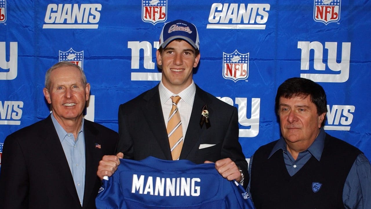 110 Eli Manning Draft Stock Photos, High-Res Pictures, and Images