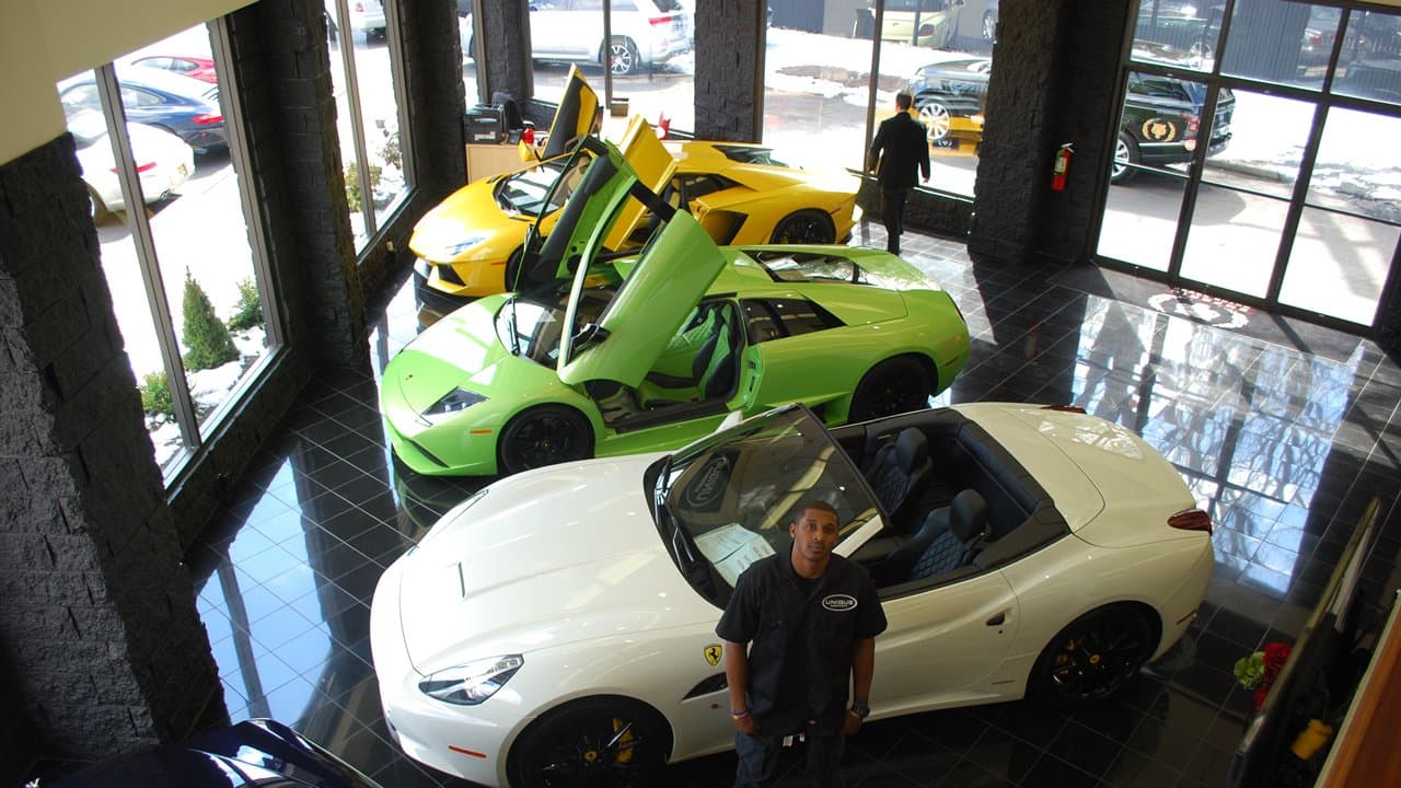 Take a tour of CB ster's Car Shop