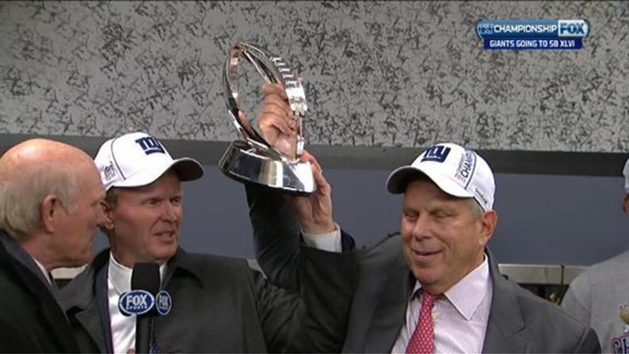 Los Angeles Rams presented with George Halas trophy after winning NFC  Championship