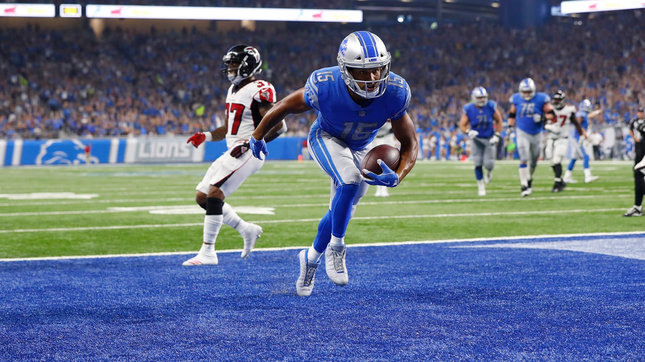 Former Lions WR Golden Tate signs with professional baseball team