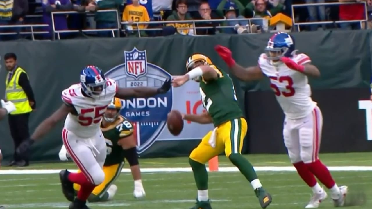 Barkley seals win for resurgent New York Giants over Green Bay