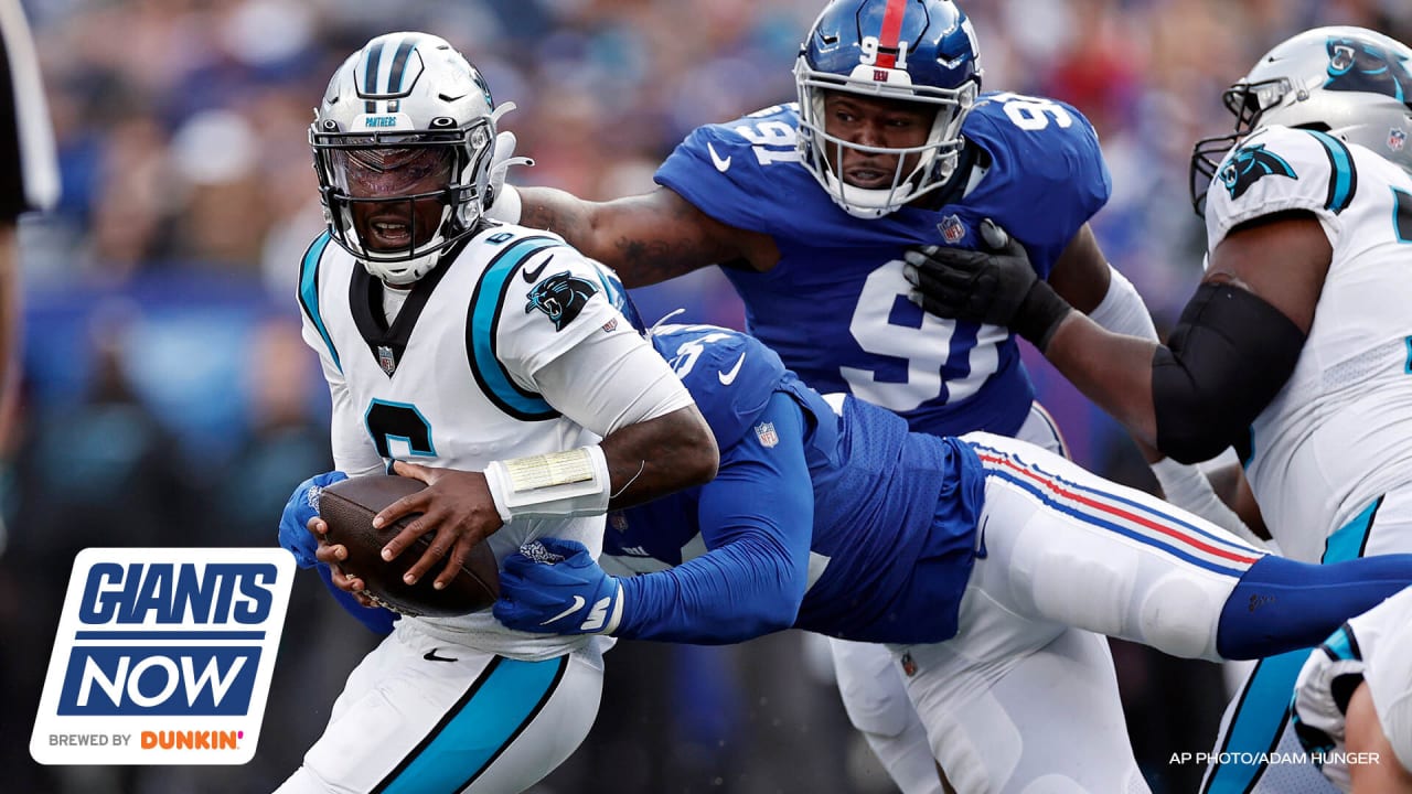 New York Giants defensive end Leonard Williams (99) takes the field to face  the Carolina Panthers in an NFL football game, Sunday, Oct. 24, 2021, in  East Rutherford, N.J. (AP Photo/Adam Hunger