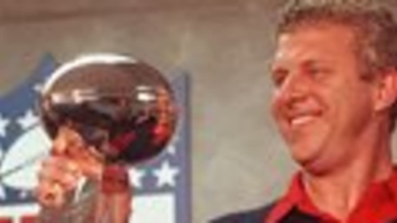 For Bill Parcells, a Career With Many Stops but One True Home