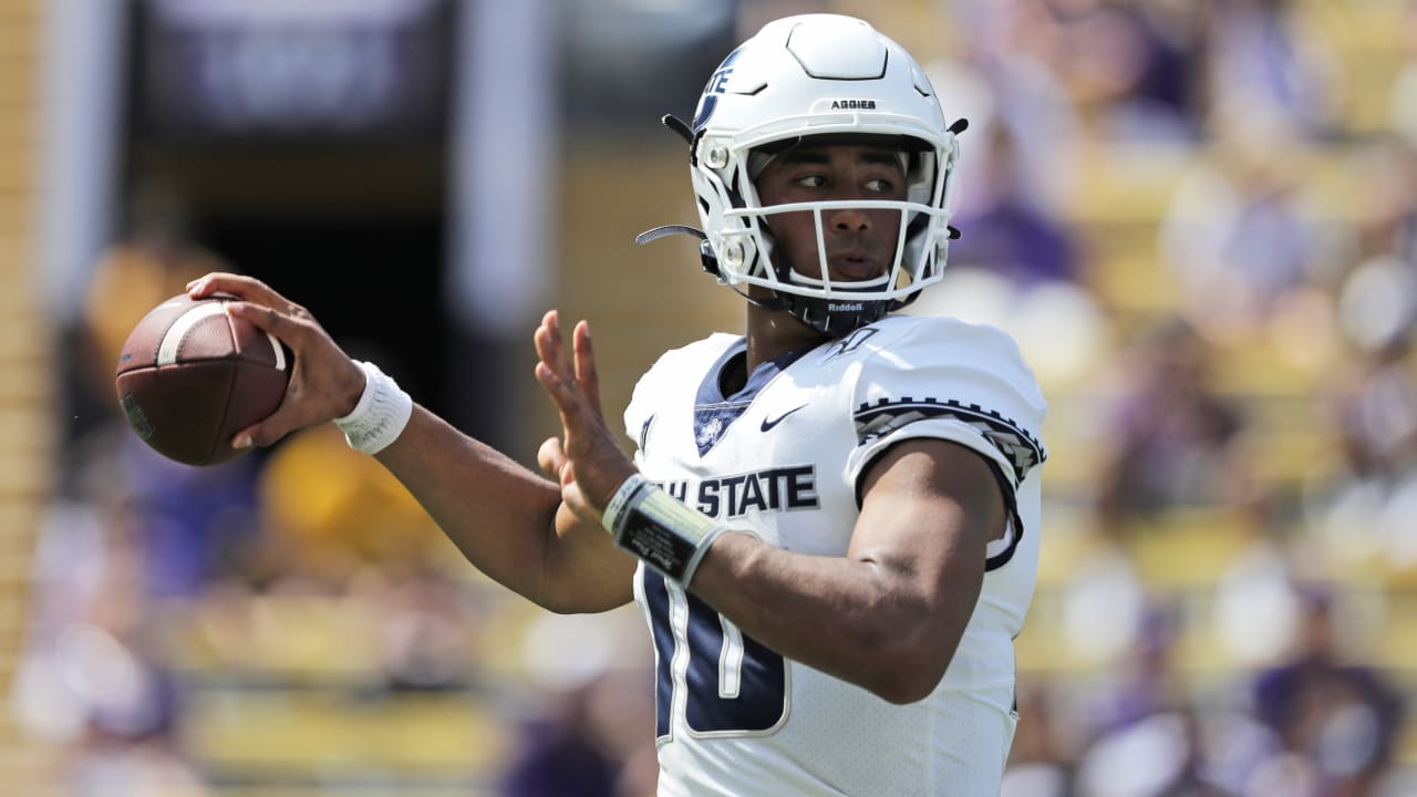 Utah State QB Jordan Love remains a popular mock draft pick for the  Patriots - Pats Pulpit