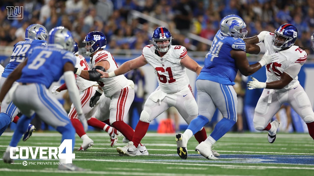 New York Giants safety Dane Belton (24) and linebacker Tomon Fox