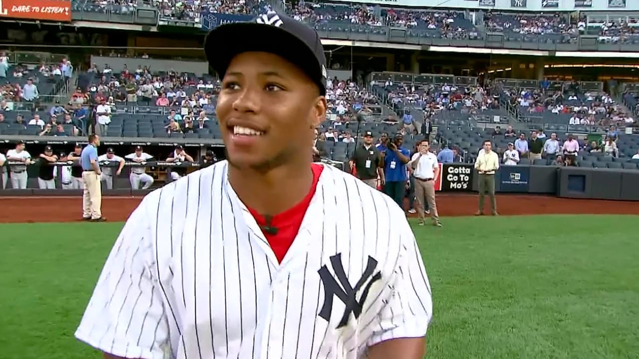 Giants rookies visit Yankee Stadium