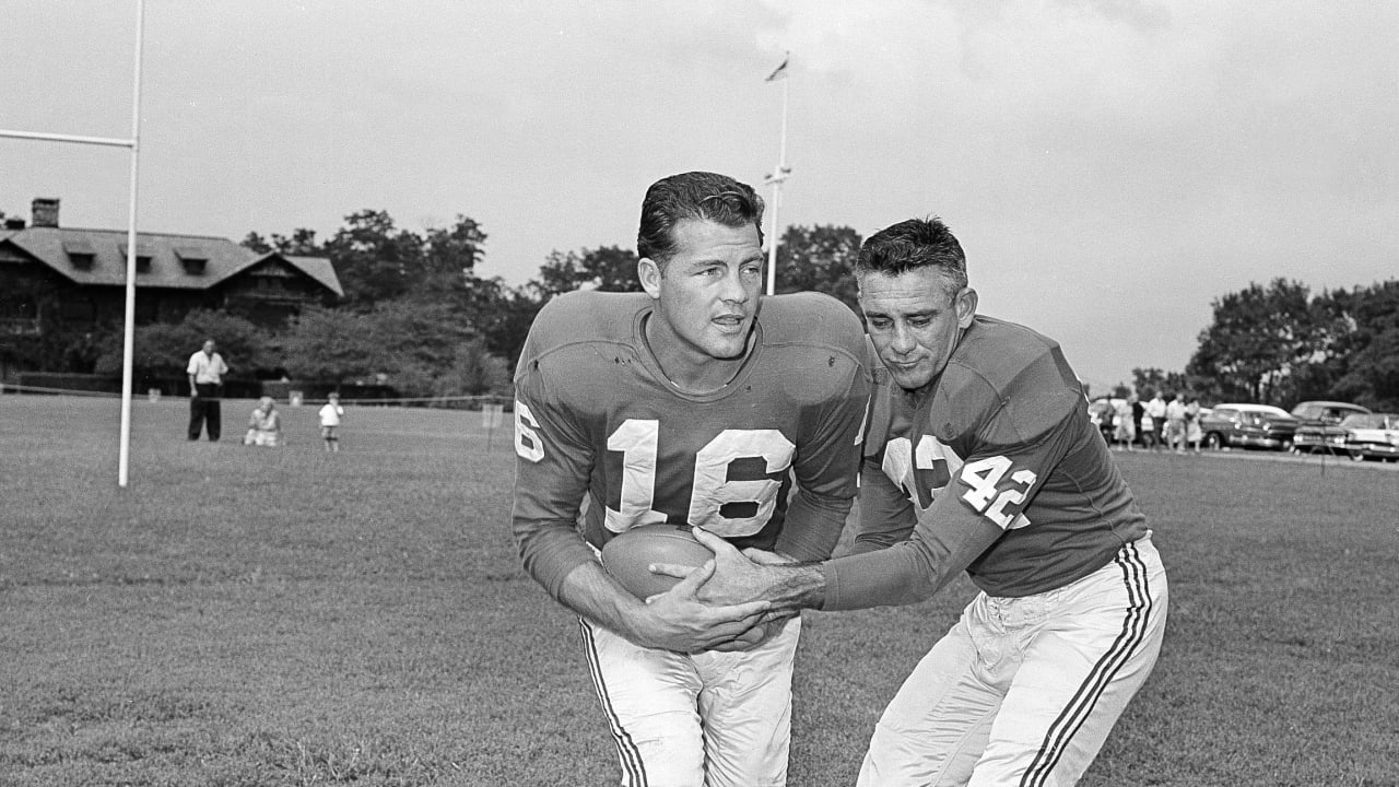 Photos hb frank gifford