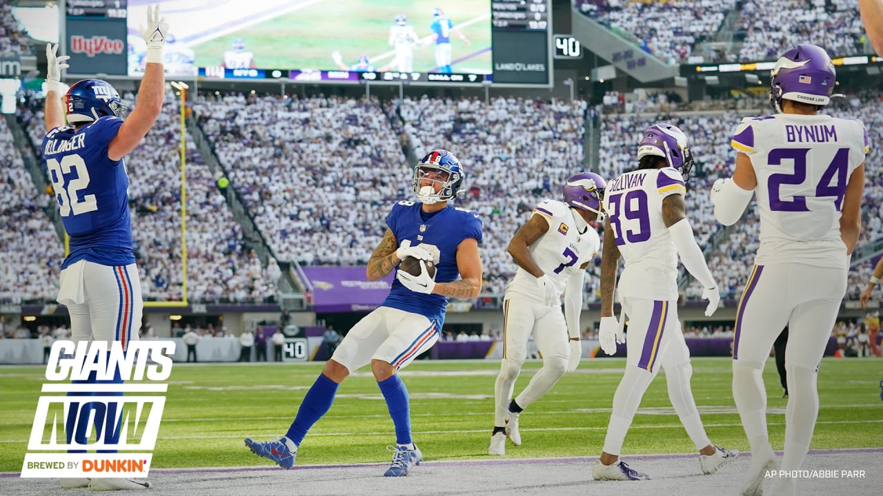 East Rutherford, New Jersey, USA. 6th Oct, 2019. Minnesota Vikings wide  receiver Adam Thielen (19) runs after a catch during a NFL game between the  Minnesota Vikings and the New York Giants