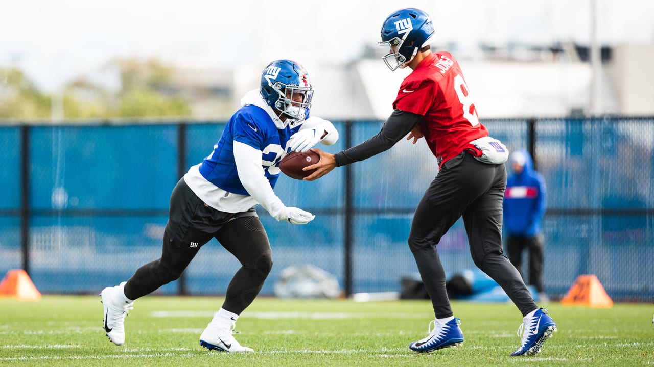 Isaiah Simmons ready to be a playmaker on Giants' defense - Big Blue View