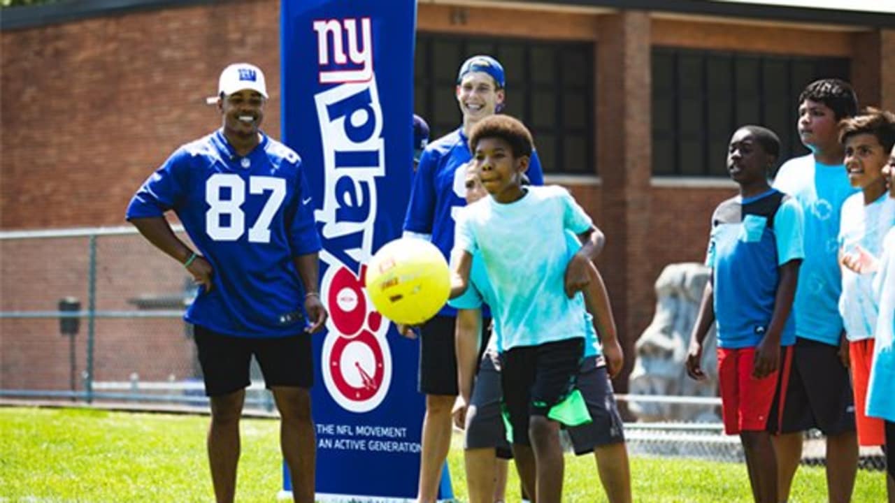 McManus Middle School Kicking Off Flag Football with NFL Play 60