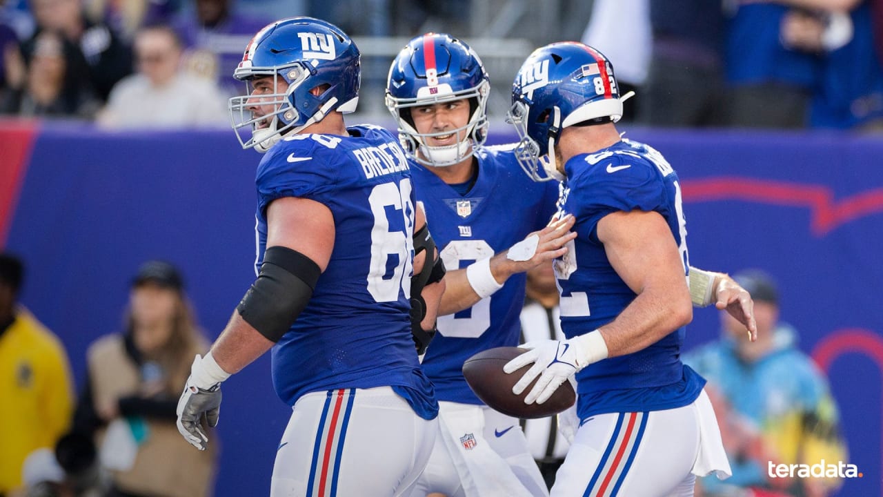 Giants blow 2 double-digit leads, fall to desperate Redskins 