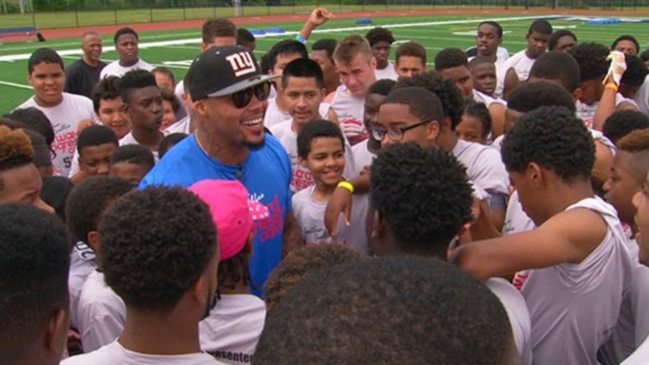 City of Jersey City on X: Come out and watch this Sunday's youth football  camp with NY Giants running back Saquon Barkley at Caven Point in  #JerseyCity from 5-7pm. The event is