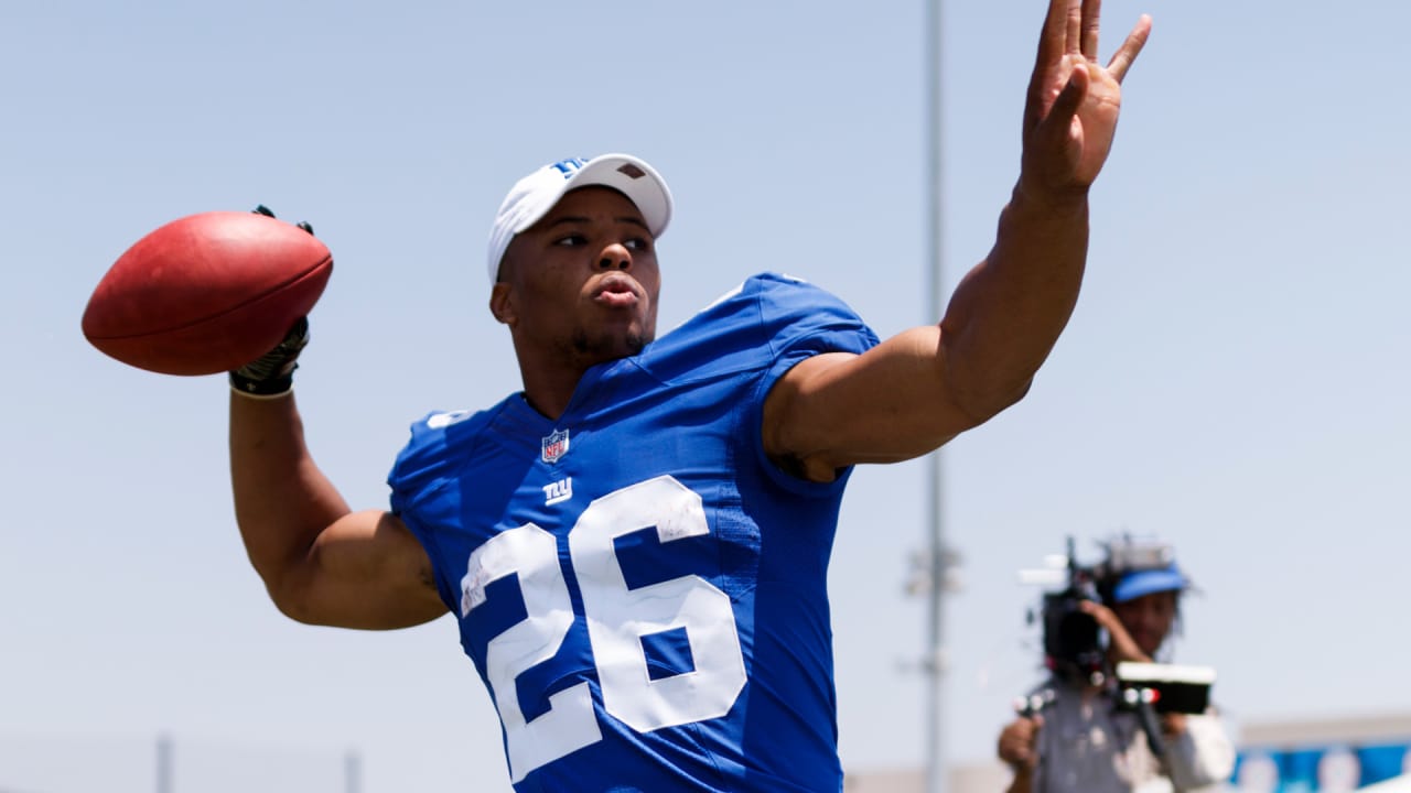 Giants RB Saquon Barkley's dad to wear Jets gear for crosstown matchup