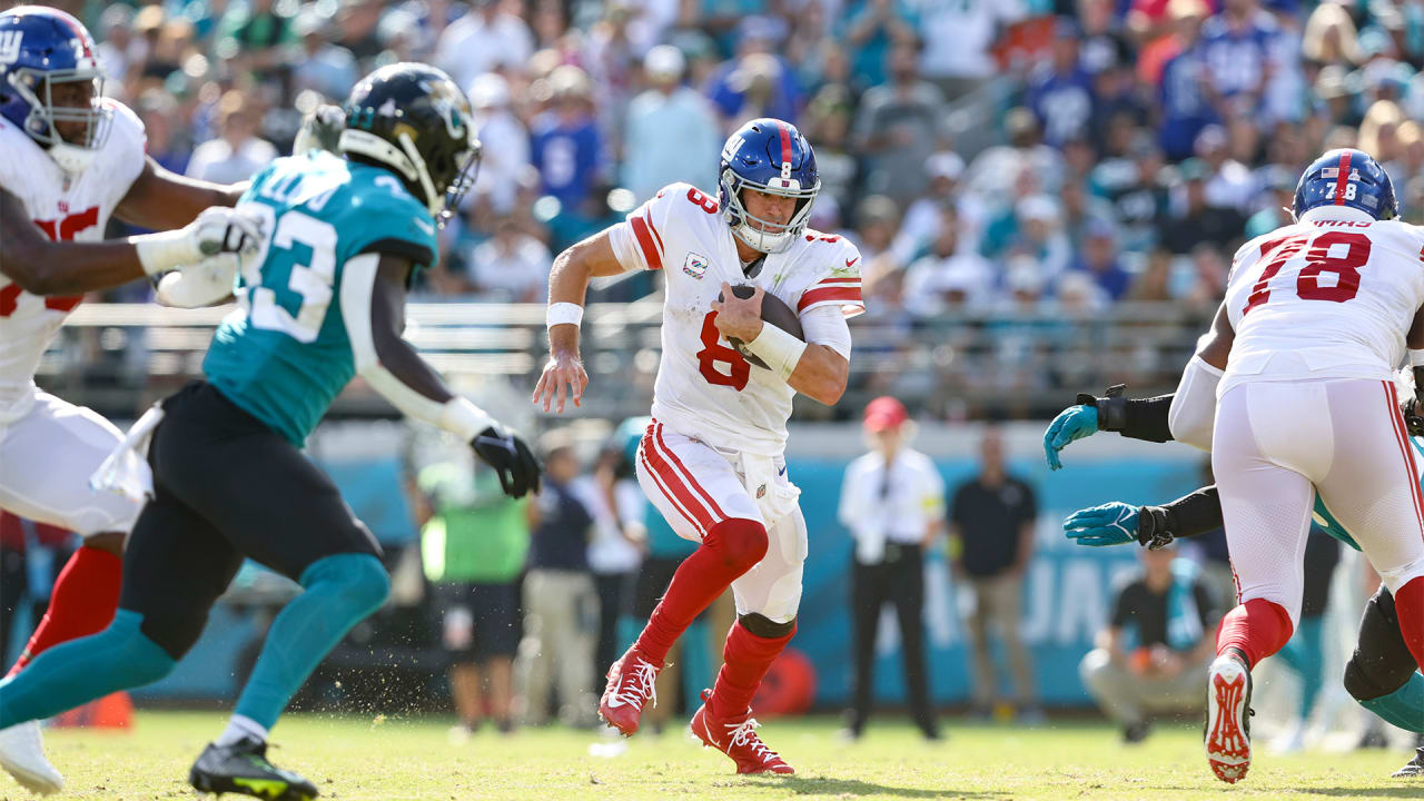 Giants vs. Jaguars prediction, Daniel Jones props and odds for