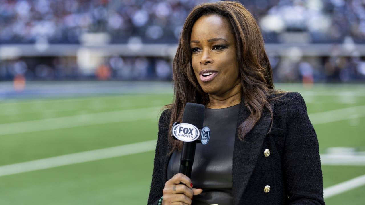 Pam Oliver's demotion from her NFL sideline gig suggests she's no longer  considered a Fox – New York Daily News
