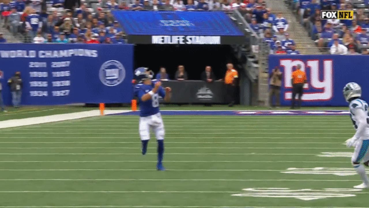 MustSee Daniel Jones makes onehanded catch on trick play Giants vs