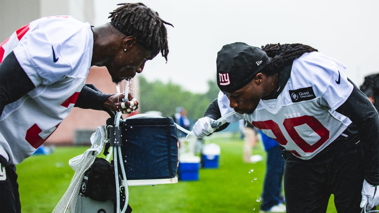 Giants announce partnership with Oakley