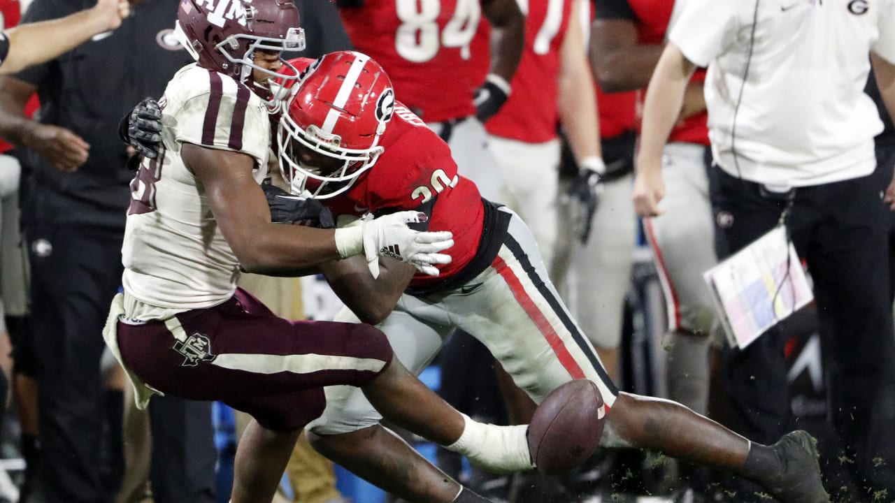 Mr. Irrelevant title goes to Georgia's Tae Crowder, Raiders News