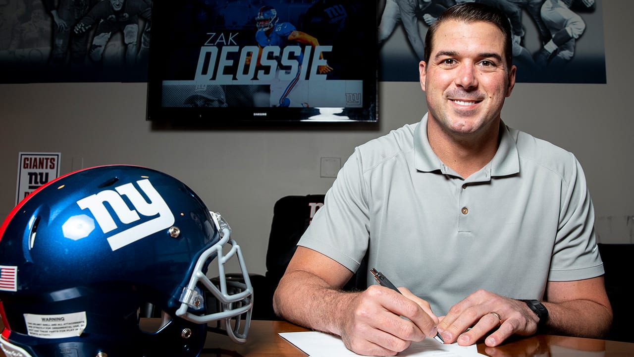 Zak DeOssie signing: New York Giants re-sign long snapper - Big Blue View