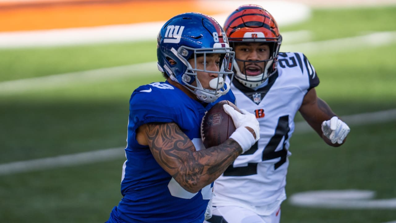 Evan Engram Odds: Week 9 Evan Engram Prop Bets and Picks vs. the Raiders -  Betsperts