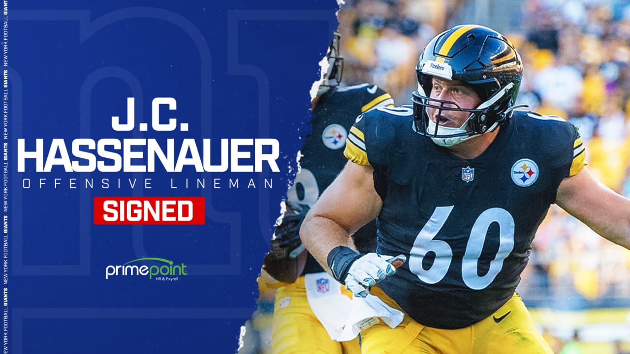 Giants sign offensive lineman J.C. Hassenauer