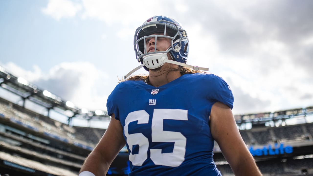 Giants' Nick Gates fractures leg vs. Washington