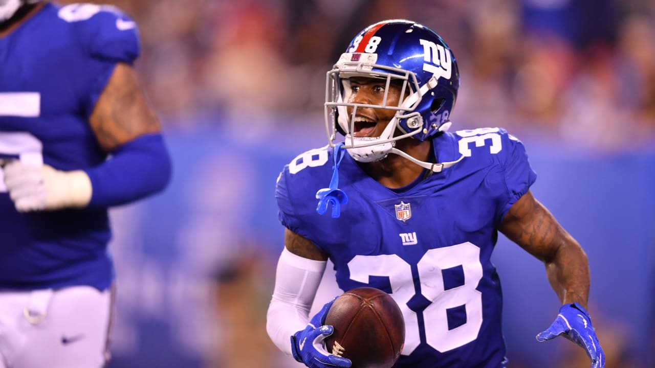 Ex-Giant Donte Deayon announces retirement from football