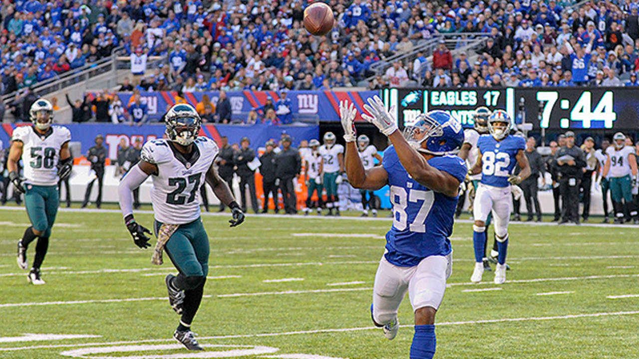 Eagles Dominating Giants, 28-0 at the Half - Sports Illustrated New York  Giants News, Analysis and More