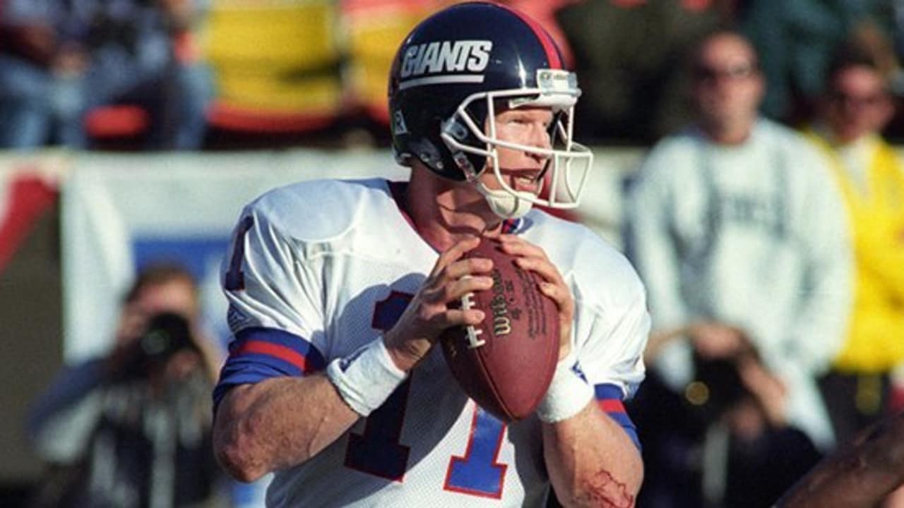 Phil Simms to Bobby Johnson on fourthand17