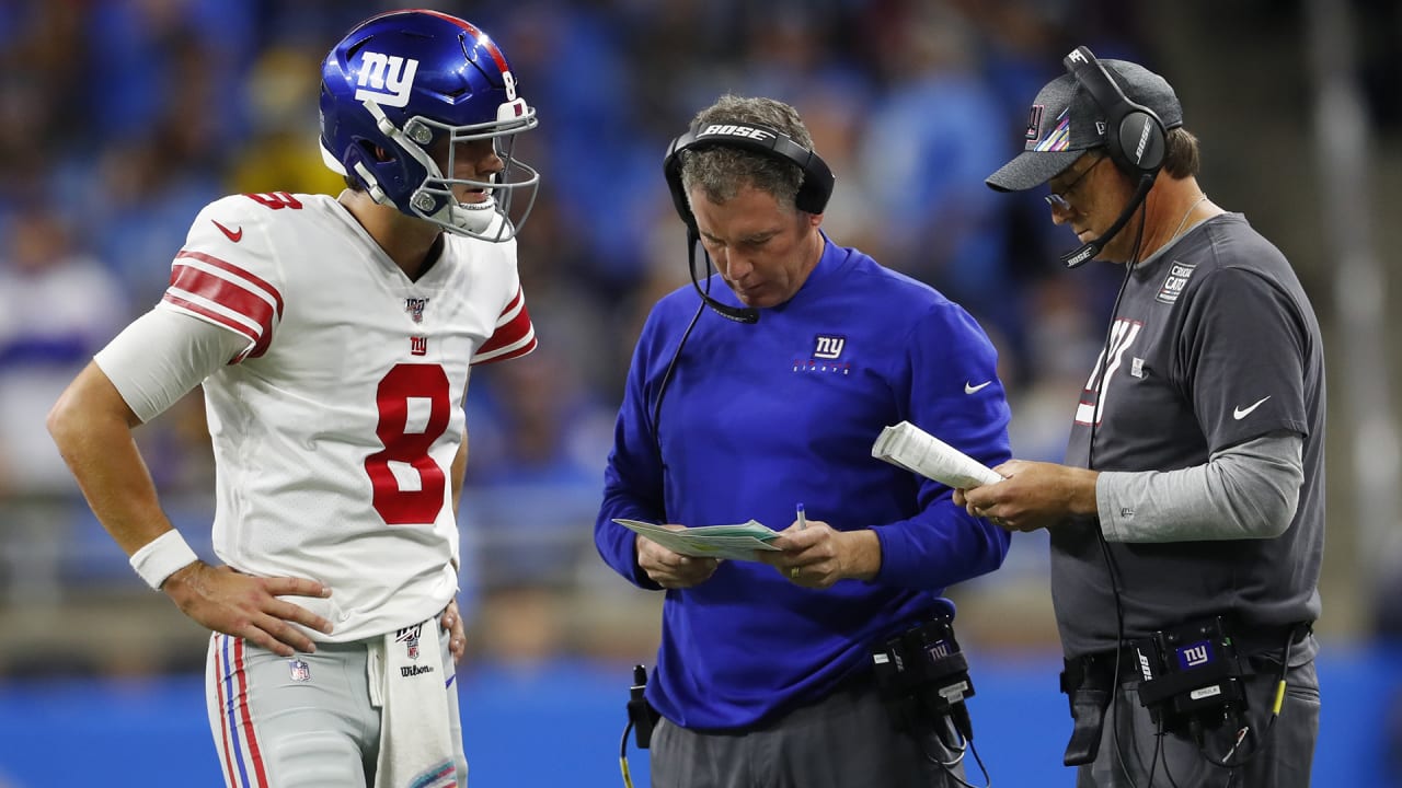 Rich Eisen Reacts to the Disappointing Performance by the New York Giants  on Monday Night Football 