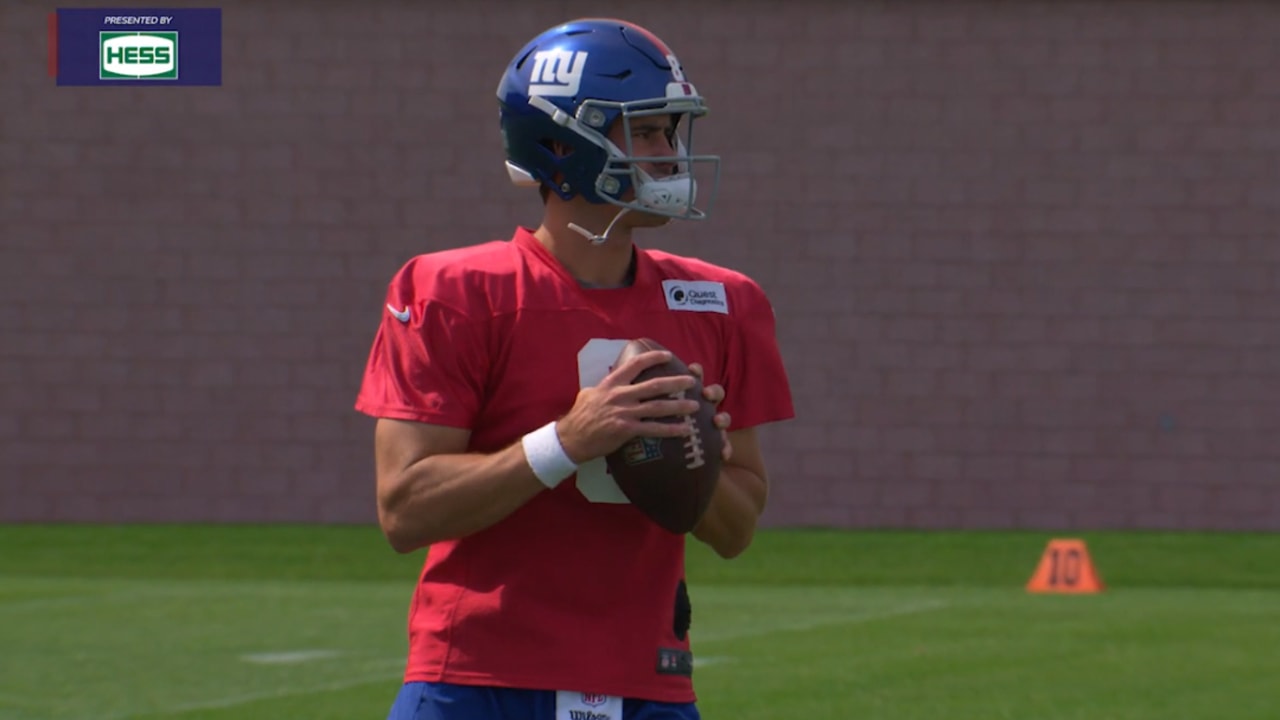 Eli Manning names his ideal personnel for two-minute drill, and