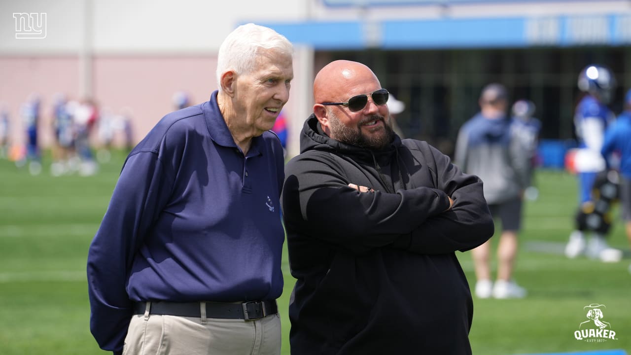 \ud83d\udcf8 Bill Parcells addresses Giants at minicamp