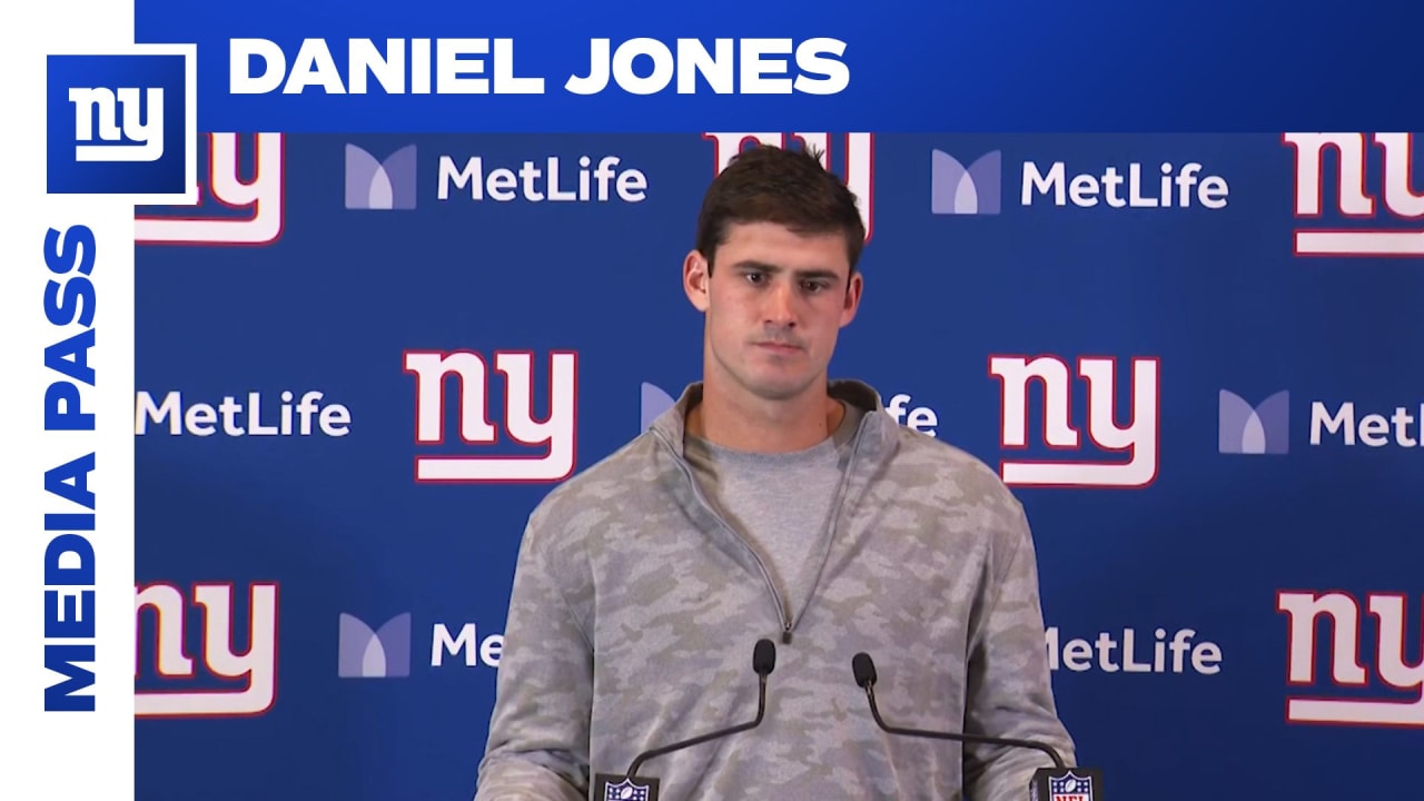 Daniel Jones has been cleared to play Sunday vs. Rams