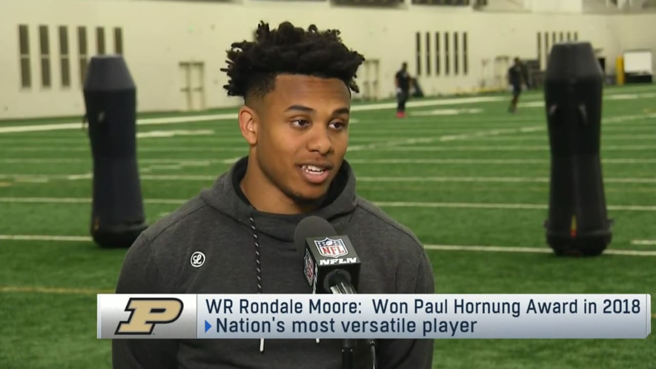 Purdue WR Rondale Moore runs an unofficial 4.29 40 at his pro day