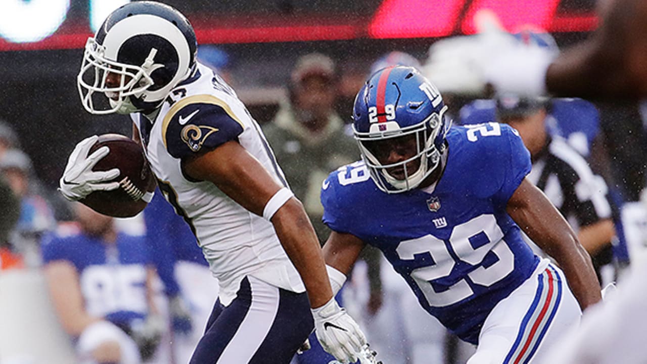 Photos: Giants embarrassed by Rams, lose 51-17