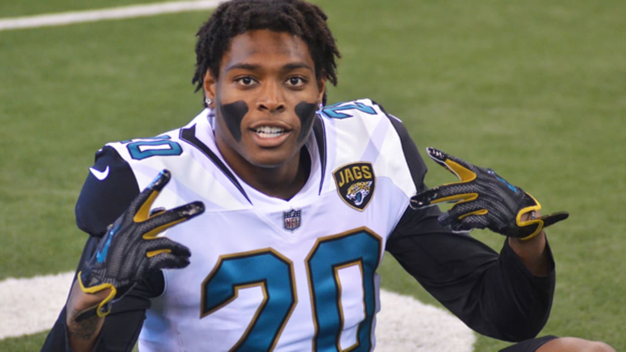 Jaguars suspend Jalen Ramsey, Dante Fowler for one week each