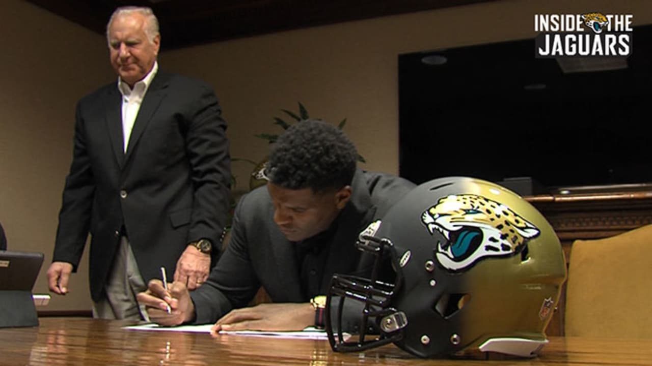 Inside the Jaguars Free Agency Frenzy