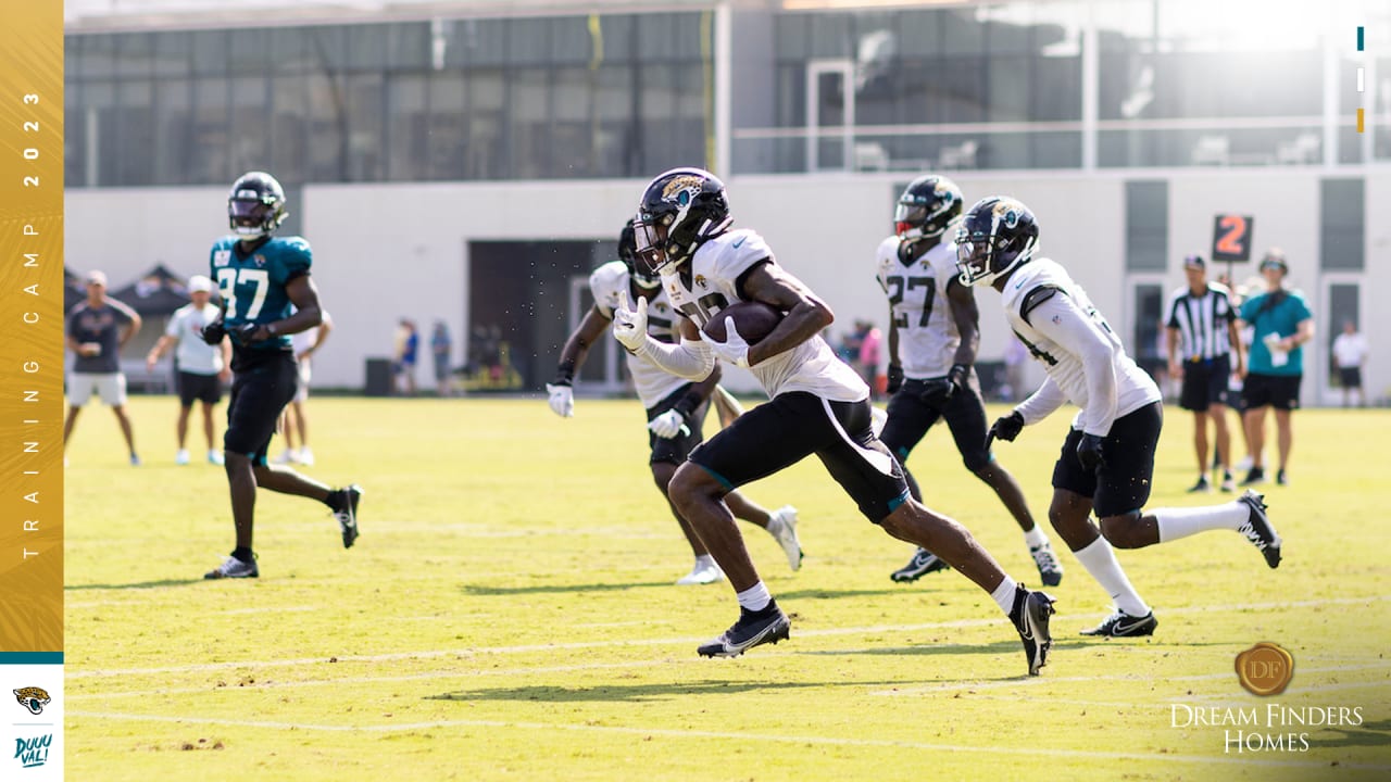 Pederson Evaluates Potential and Progress at Jaguars Training