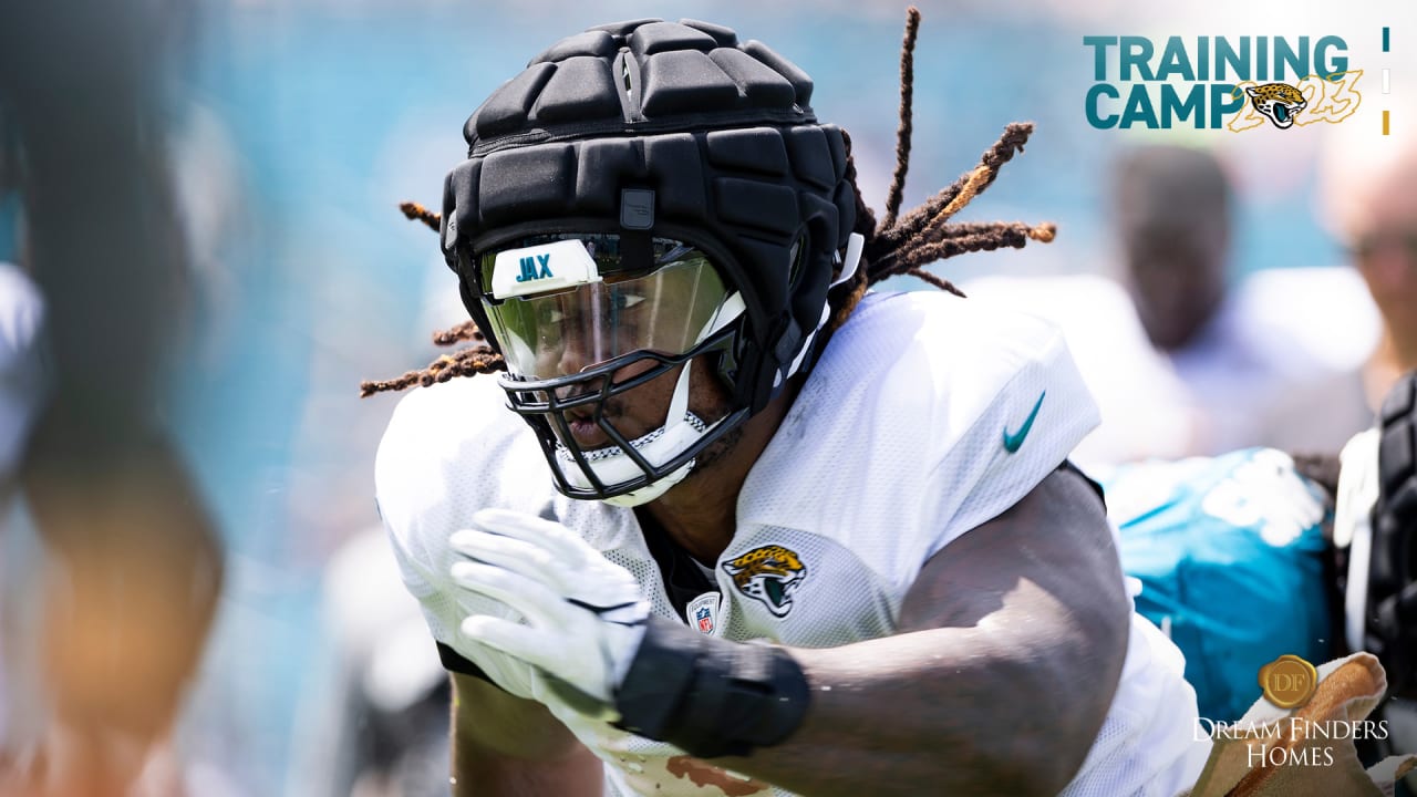 Photo gallery: Jaguars training camp at EverBank Stadium on Saturday